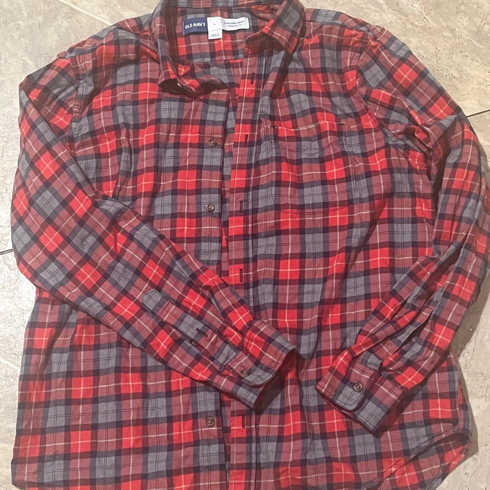 Old Navy Men's Red and Gray Checkered Shirt